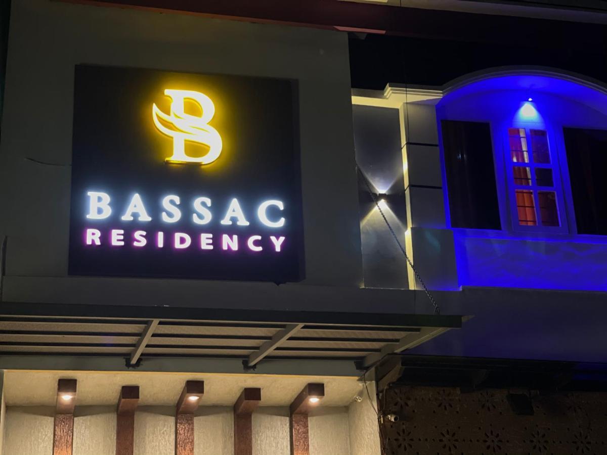 Отель Bassac Residency Changanacheri Экстерьер фото